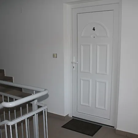 Apartament Roza V Tsentre Heviza *