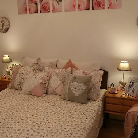 아파트 Apartament Roza V Tsentre Heviza *