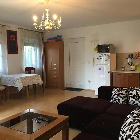 Apartament Roza V Tsentre Heviza Hévíz