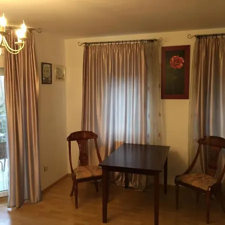 Apartament Roza V Tsentre Heviza *